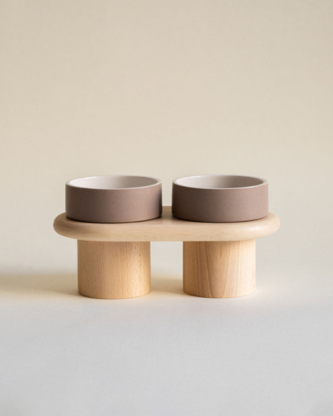 Msdfvs | Vintage Rose Pet Table for Softly Accented Indoor Feeding Spaces