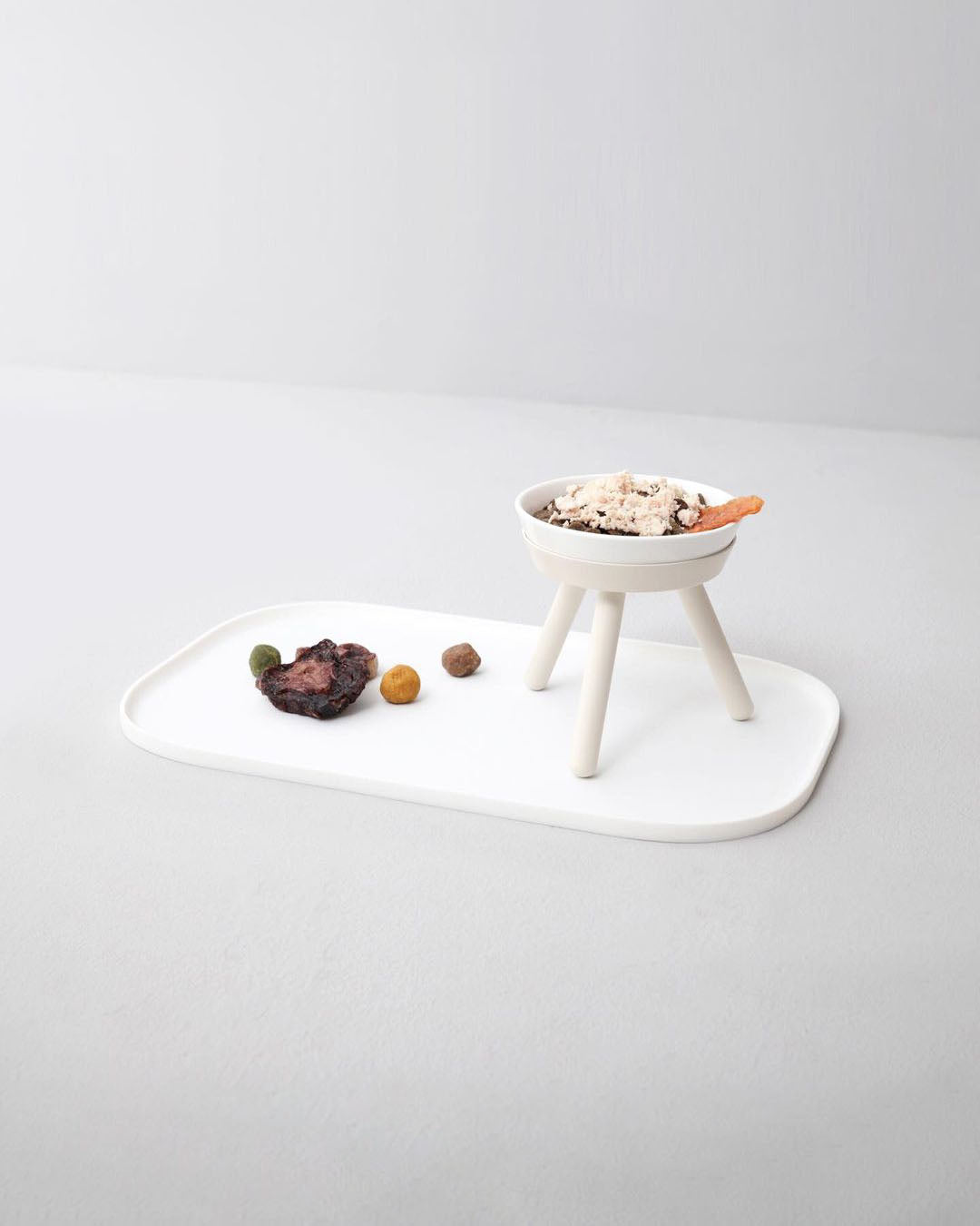 Msdfvs | White Tall Pet Table for Visually Elevated Indoor Feeding Areas