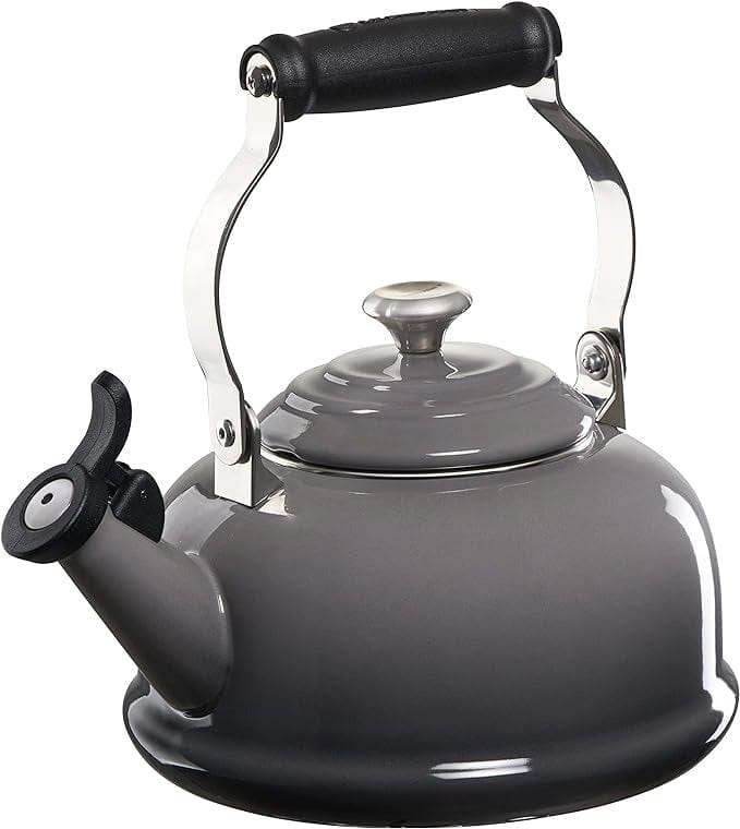 Classic Whistling Kettle - 1.7 Quart - Stainless Steel Knob